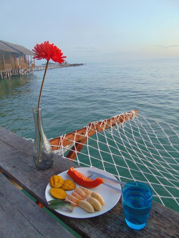 Hamueco Dive Resort Raja Ampat Rabia Extérieur photo