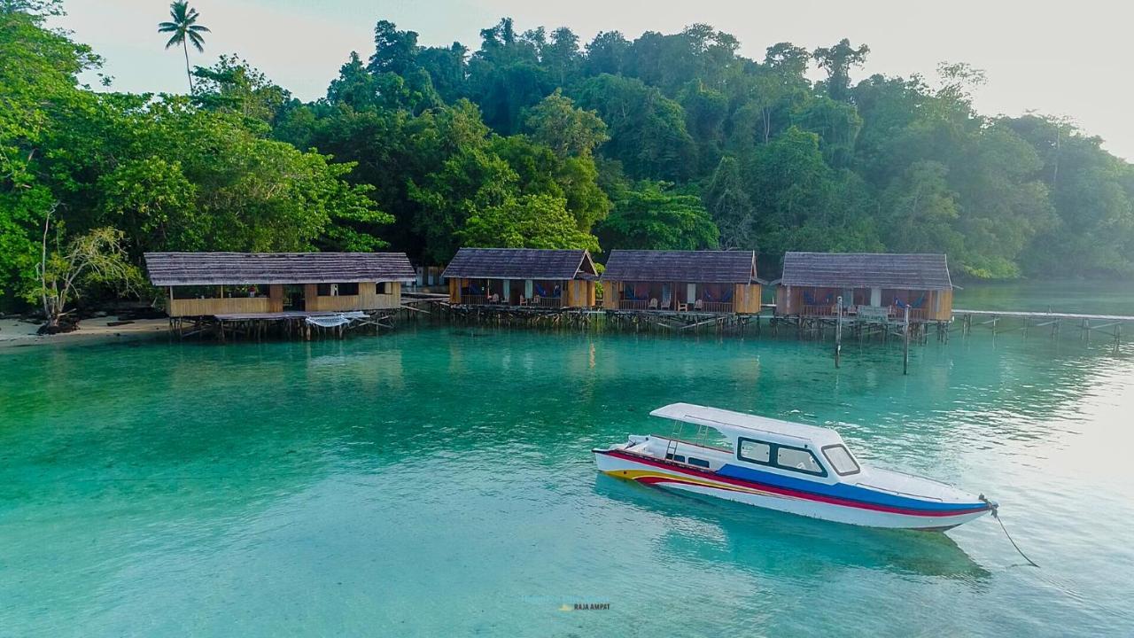 Hamueco Dive Resort Raja Ampat Rabia Extérieur photo