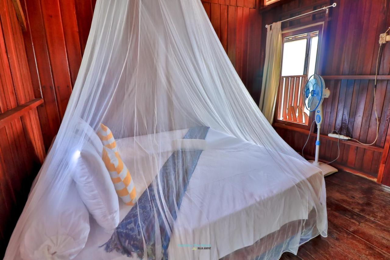 Hamueco Dive Resort Raja Ampat Rabia Extérieur photo